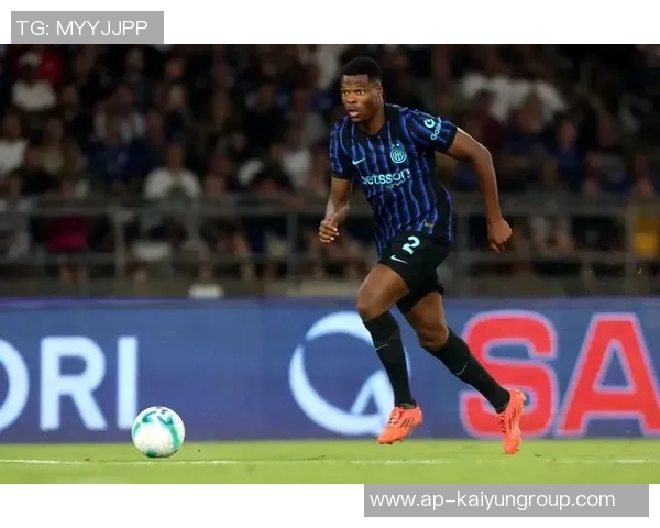 邓弗里斯脚踝持续疼痛或将缺席明年赛季复出计划不明