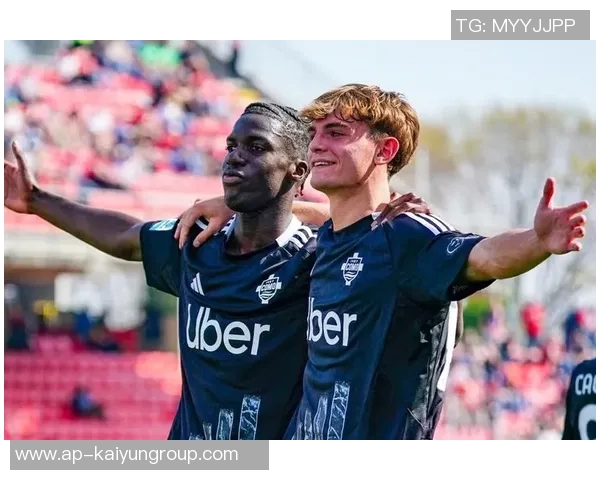 曼奇尼回应法布雷加斯批评称他当年踢球也爱说话